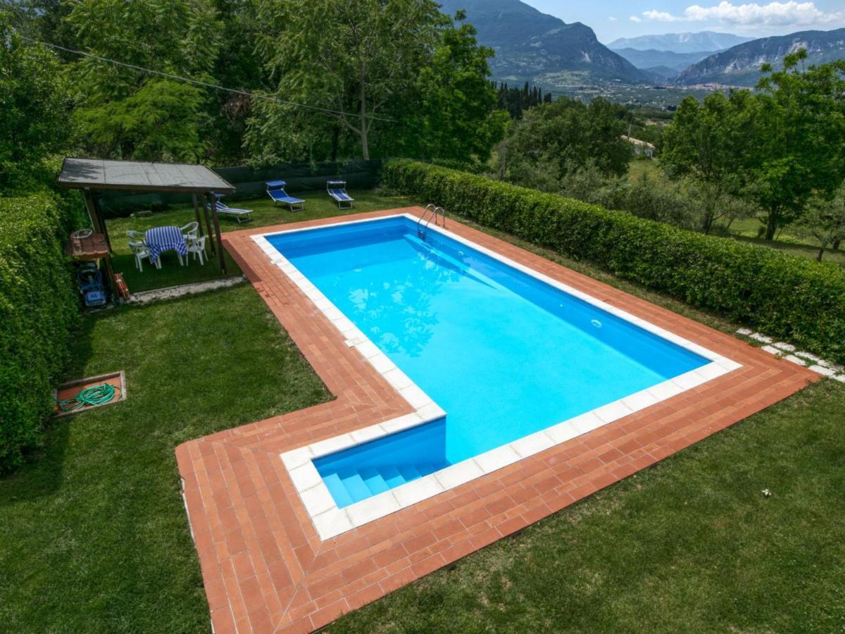 Belvilla By Oyo Villa Insieme San Valentino in Abruzzo Citeriore Esterno foto